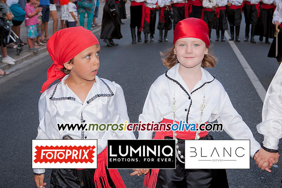 2952 MOROS I CRISTIANS OLIVA 2012