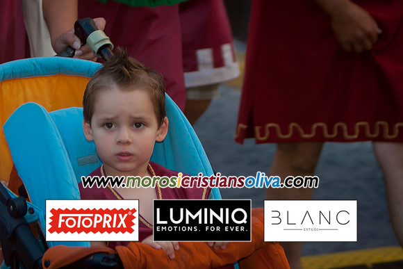 0753 MOROS I CRISTIANS OLIVA 2012