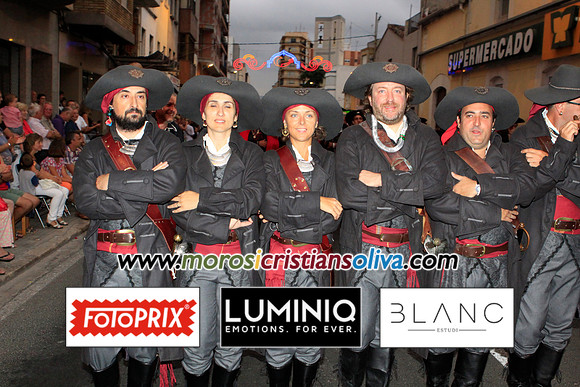 03648 MOROS I CRISTIANS OLIVA 2011