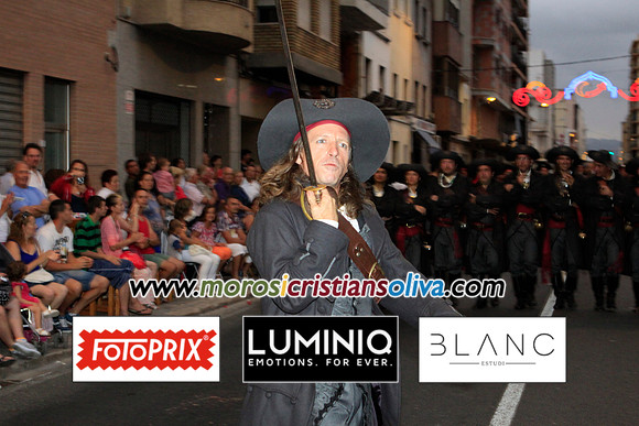 03629 MOROS I CRISTIANS OLIVA 2011