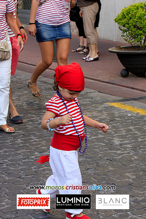 00741 MOROS I CRISTIANS OLIVA 2011