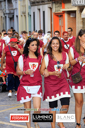 00705 MOROS I CRISTIANS OLIVA 2011