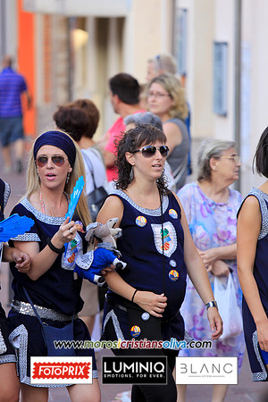 00686 MOROS I CRISTIANS OLIVA 2011