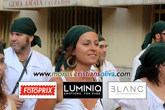 00773 MOROS I CRISTIANS OLIVA 2011