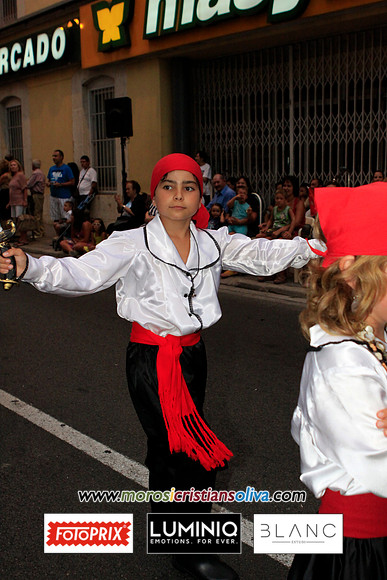 03727 MOROS I CRISTIANS OLIVA 2011