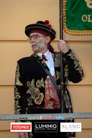 0816 MOROS I CRISTIANS OLIVA 2012