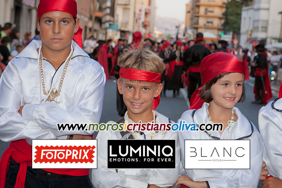 2965 MOROS I CRISTIANS OLIVA 2012
