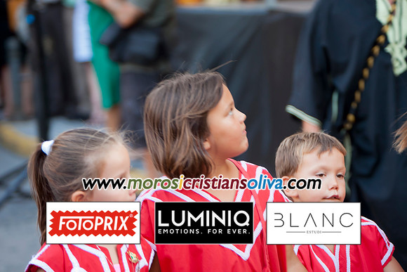 0874 MOROS I CRISTIANS OLIVA 2012