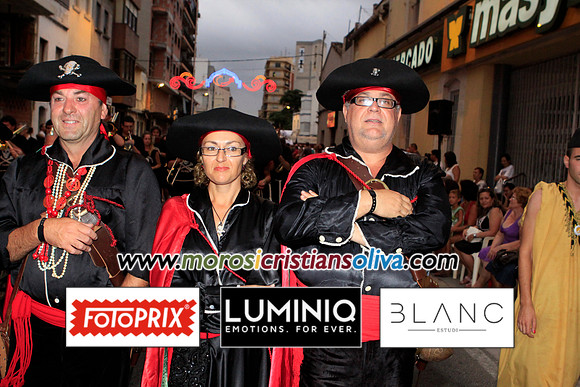 03669 MOROS I CRISTIANS OLIVA 2011