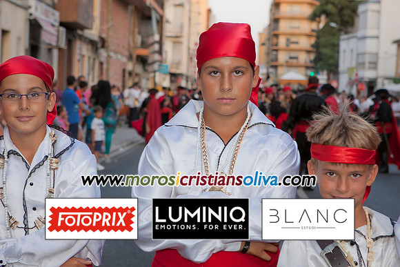 2966 MOROS I CRISTIANS OLIVA 2012