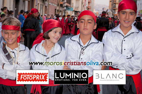 2963 MOROS I CRISTIANS OLIVA 2012