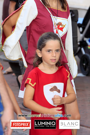 00697 MOROS I CRISTIANS OLIVA 2011