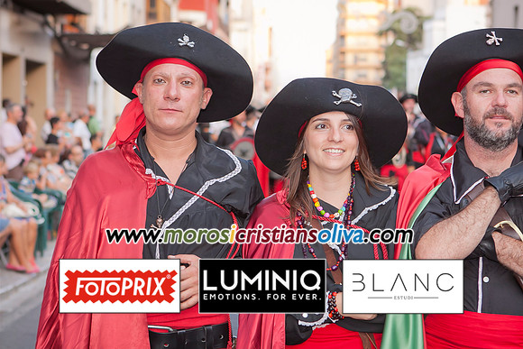 2915 MOROS I CRISTIANS OLIVA 2012