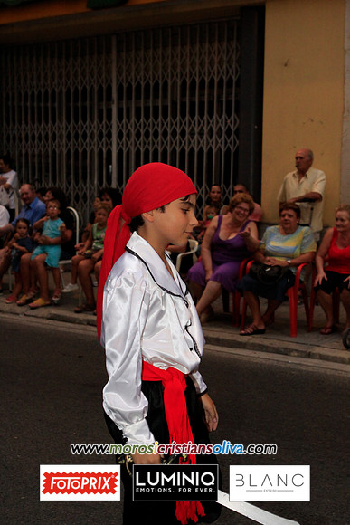 03730 MOROS I CRISTIANS OLIVA 2011