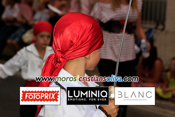 03700 MOROS I CRISTIANS OLIVA 2011