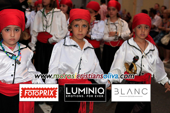 03706 MOROS I CRISTIANS OLIVA 2011