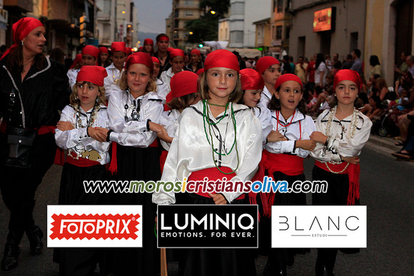 03716 MOROS I CRISTIANS OLIVA 2011
