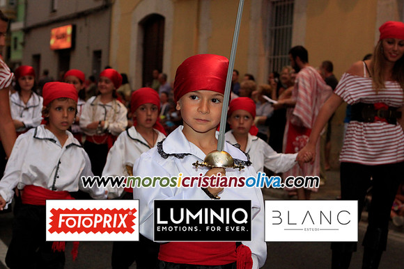 03702 MOROS I CRISTIANS OLIVA 2011
