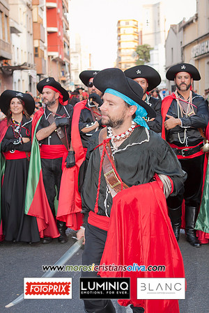 2916 MOROS I CRISTIANS OLIVA 2012