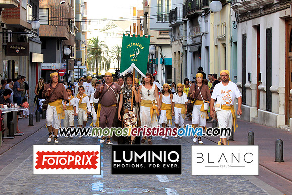 00714 MOROS I CRISTIANS OLIVA 2011