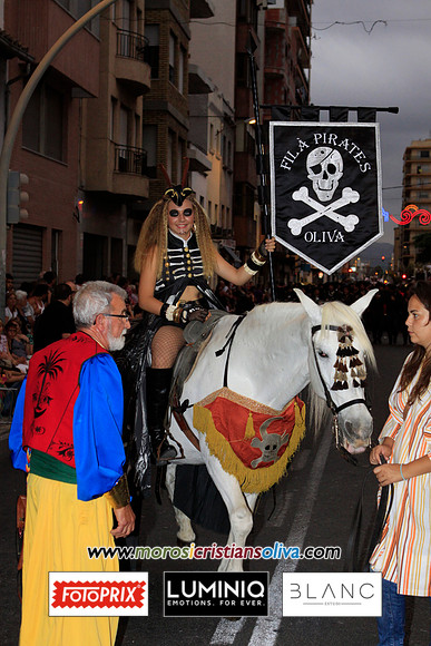 03622 MOROS I CRISTIANS OLIVA 2011