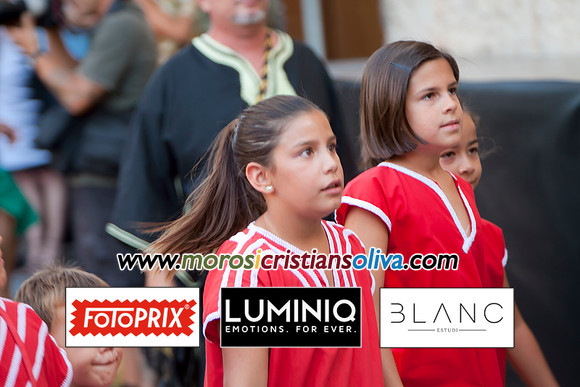 0873 MOROS I CRISTIANS OLIVA 2012