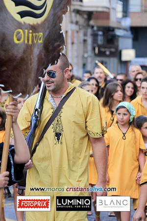 00790 MOROS I CRISTIANS OLIVA 2011