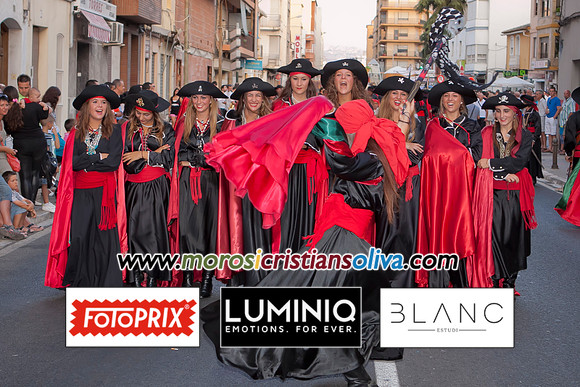 2933 MOROS I CRISTIANS OLIVA 2012