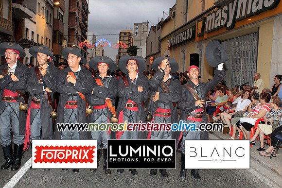 03644 MOROS I CRISTIANS OLIVA 2011