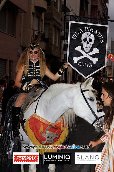 03621 MOROS I CRISTIANS OLIVA 2011