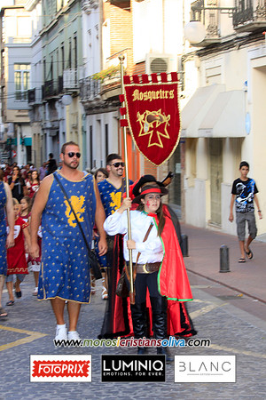 00694 MOROS I CRISTIANS OLIVA 2011
