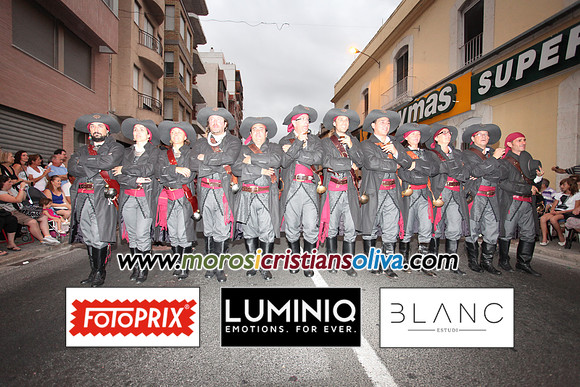 03650 MOROS I CRISTIANS OLIVA 2011