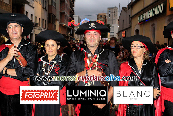 03668 MOROS I CRISTIANS OLIVA 2011