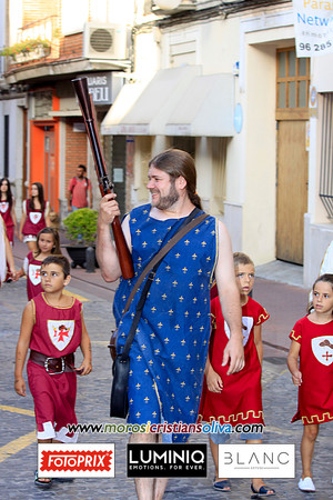 00695 MOROS I CRISTIANS OLIVA 2011