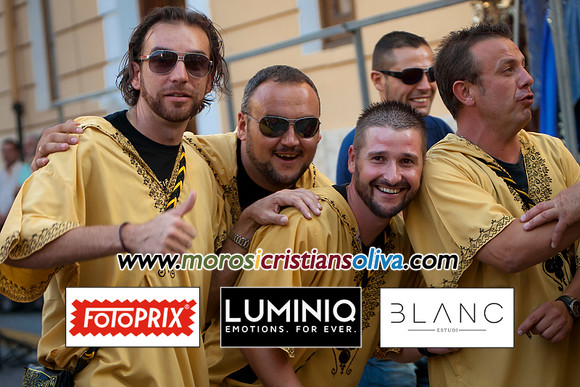 0836 MOROS I CRISTIANS OLIVA 2012