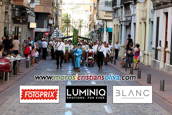 00759 MOROS I CRISTIANS OLIVA 2011