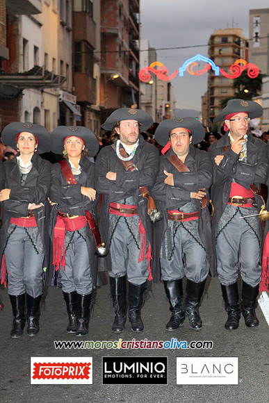03632 MOROS I CRISTIANS OLIVA 2011