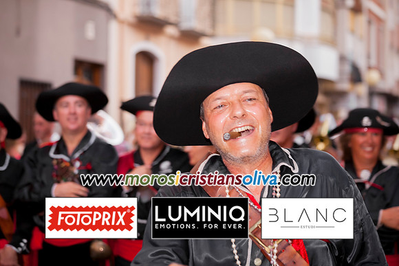 02374-MOROS_2013