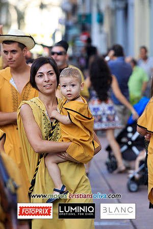 00791 MOROS I CRISTIANS OLIVA 2011