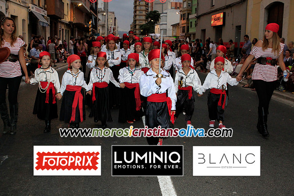 03694 MOROS I CRISTIANS OLIVA 2011