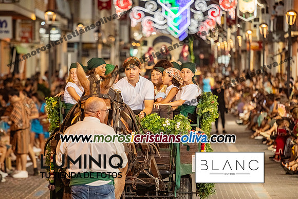 7U0A8027