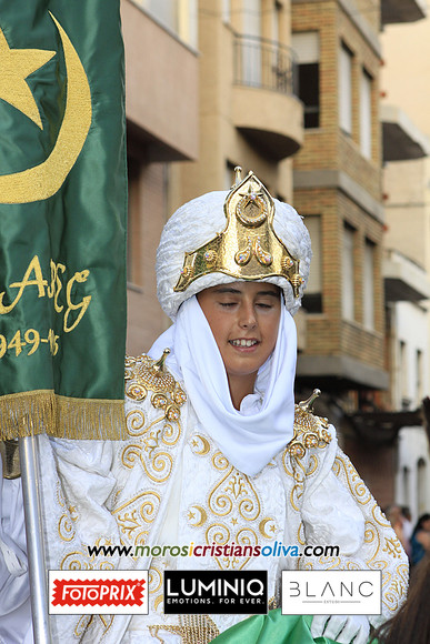 06167 MOROS I CRISTIANS OLIVA 2011