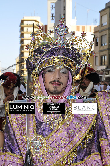 0100 Moros Oliva 2009