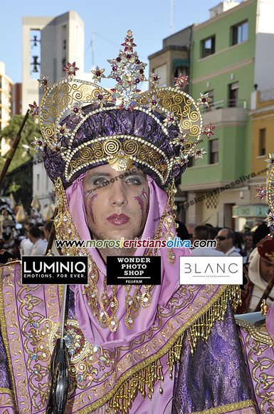 0101 Moros Oliva 2009