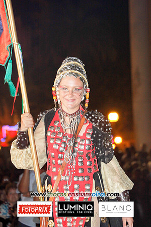 8956moros i cristians oliva 2010