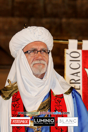 8910moros i cristians oliva 2010
