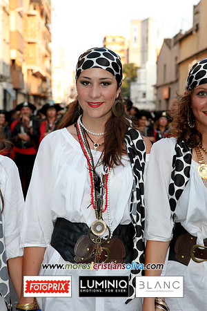6836moros i cristians oliva 2010