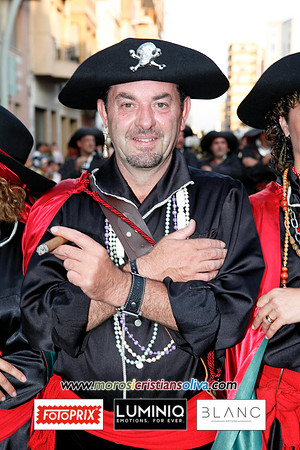 6854moros i cristians oliva 2010