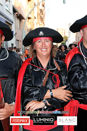6857moros i cristians oliva 2010