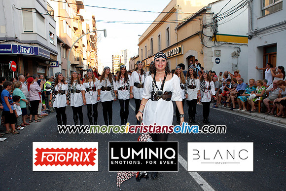 6843moros i cristians oliva 2010